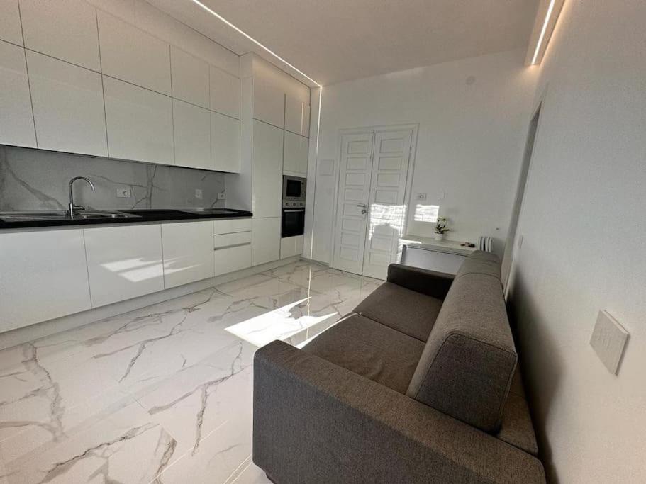 Suite Aurora Luxury In The Center Of 圣雷默 外观 照片