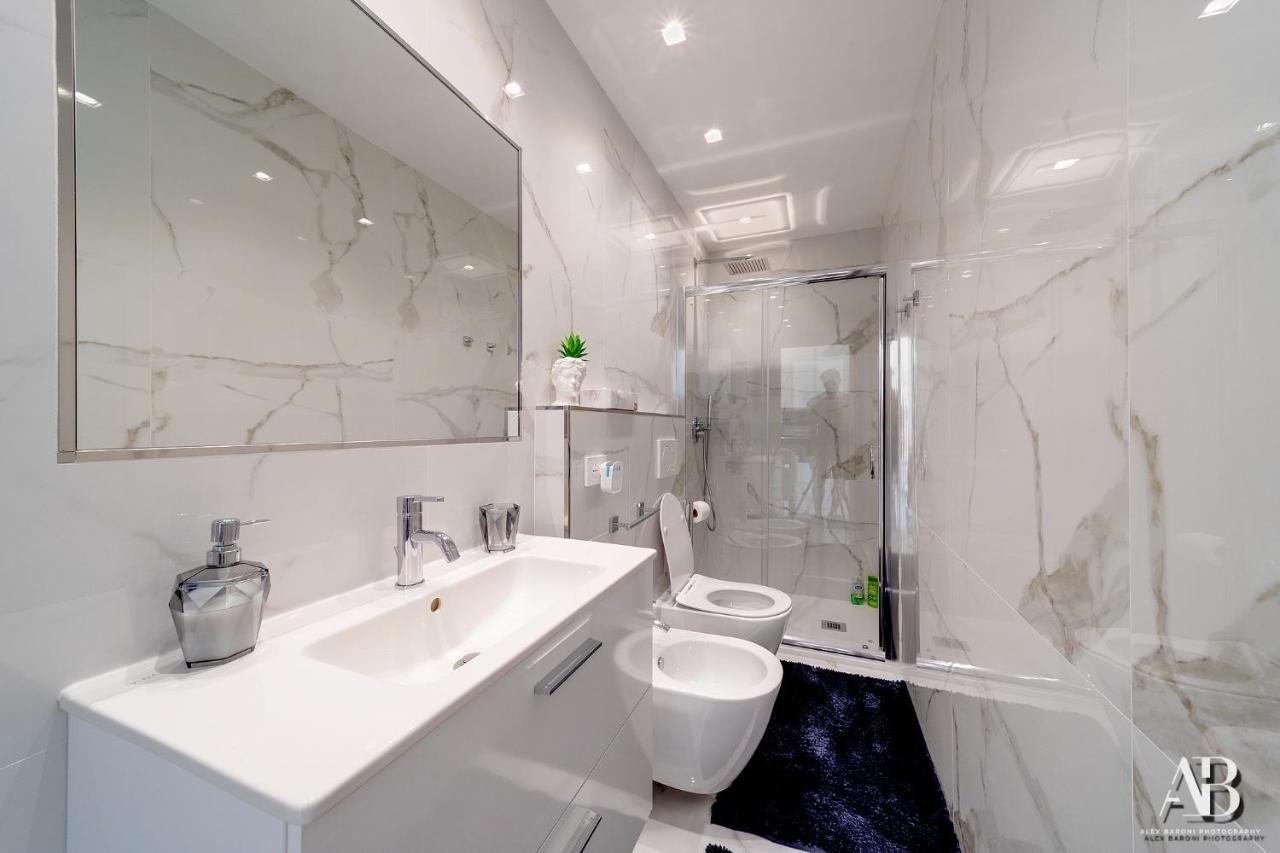 Suite Aurora Luxury In The Center Of 圣雷默 外观 照片